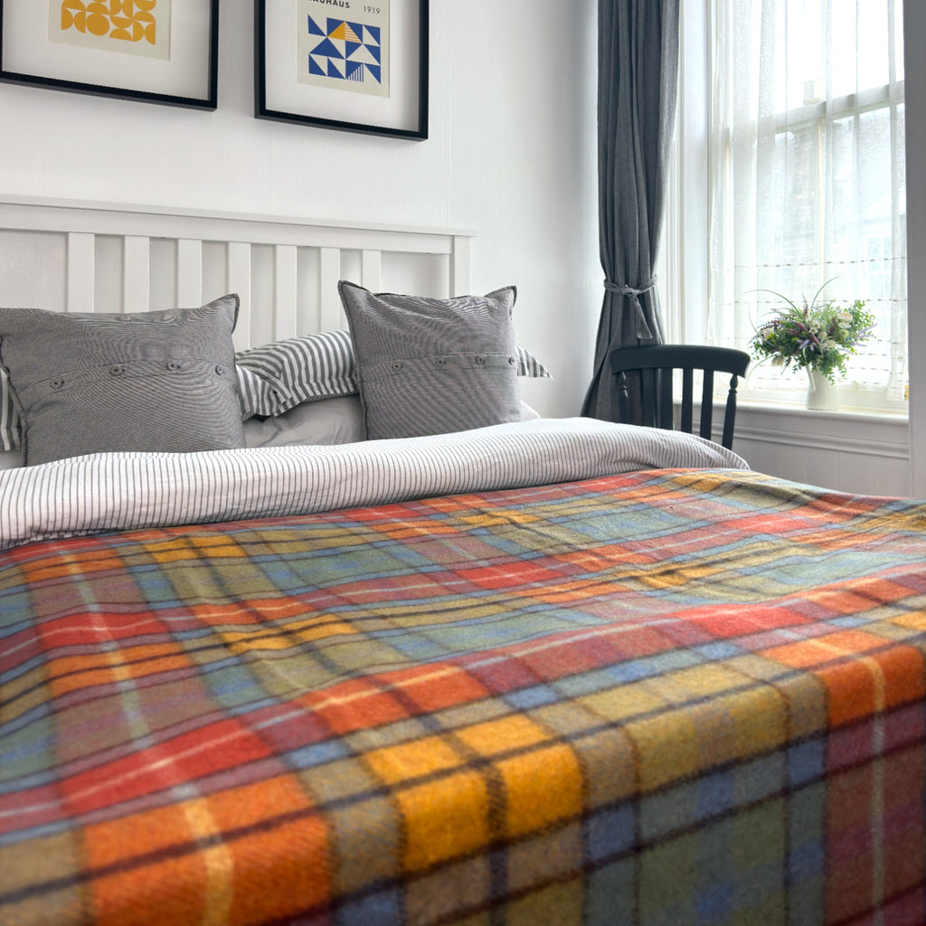 Antique Buchanan - 100% Recycled Wool Tartan King Size Blanket