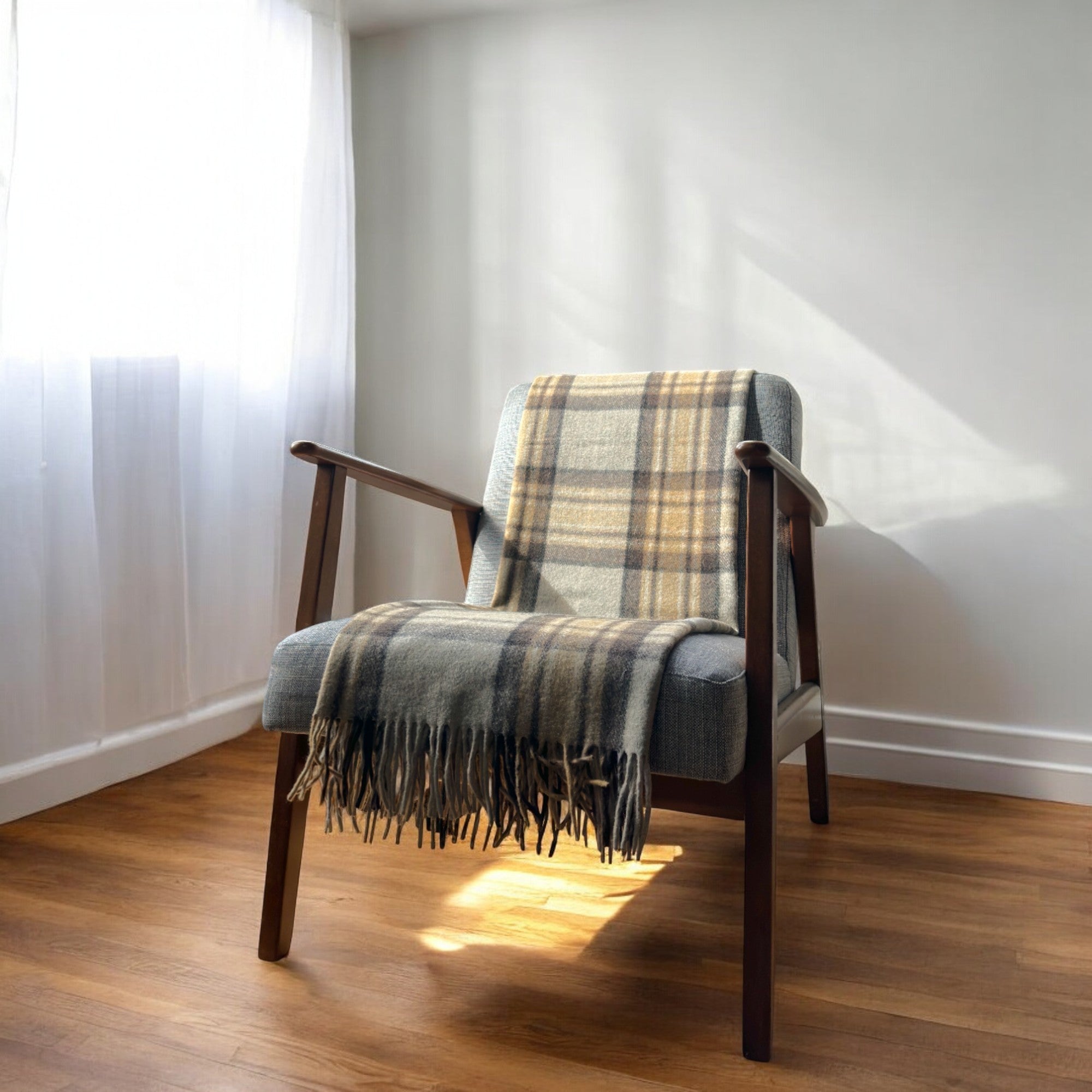 MacKellar - 100% Recycled Wool Tartan Knee Blanket